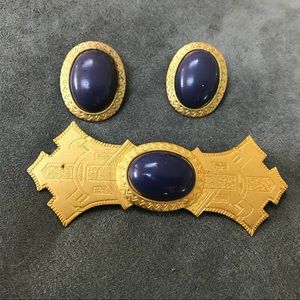 Stone Earrings and necklace